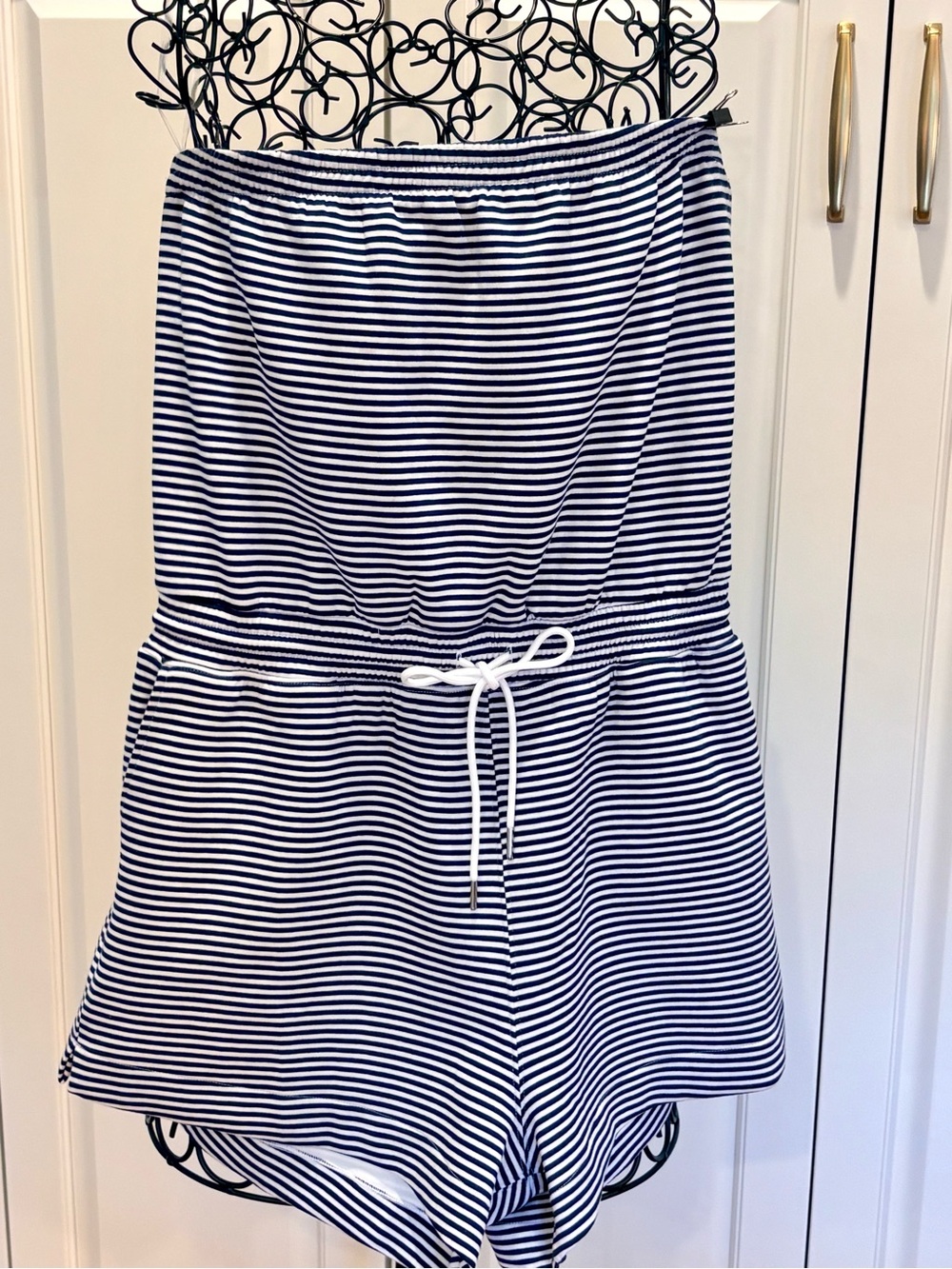 YPB Abercrombie neoKNIT Strapless Tube Romper Navy White Striped Sz L
